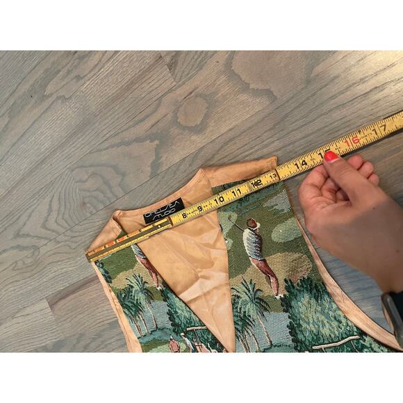 Vintage Golf Vest, Tapestry Design, Chelsea Studio, Large, Sports ~ 220713-MEL 8 - Picture 8 of 9